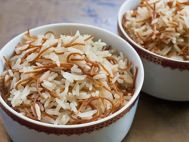Arroz con fideos