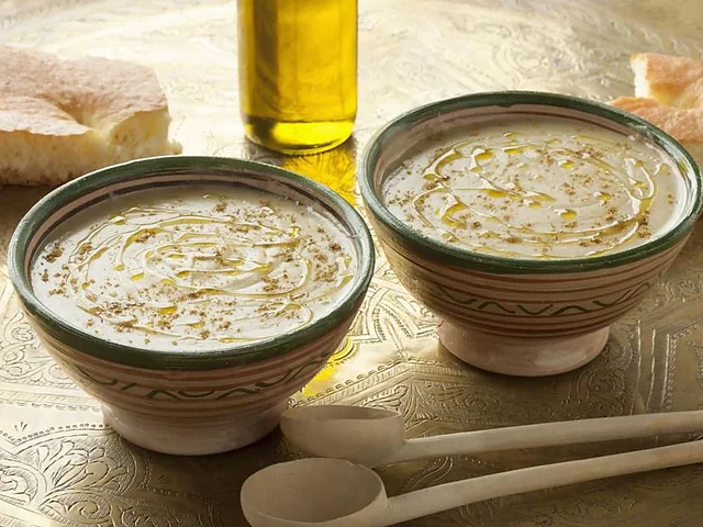 Bessara con comino