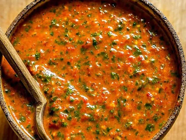 Chimichurri rojo