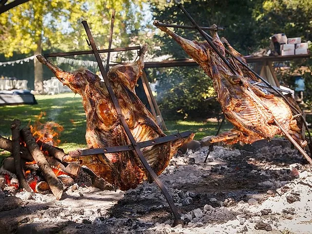 Chivito al asador