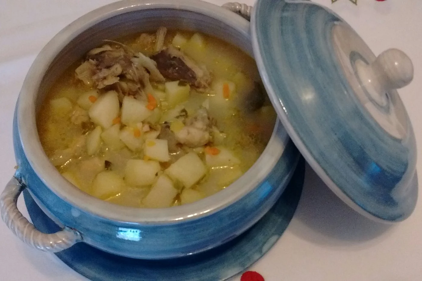 Sopa de congrio de Guernsey