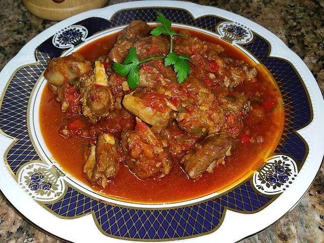 Cordero al chilindrón
