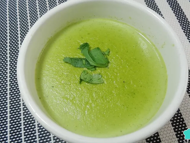 Crema de poblano