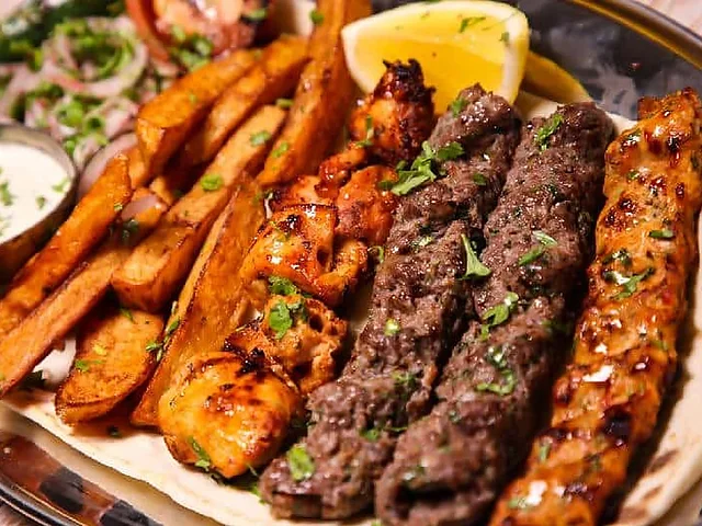 Kebab y kofta mixto