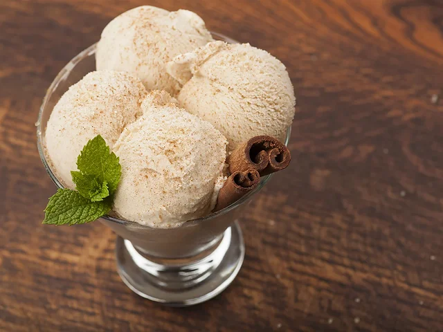 Helado de nuez moscada
