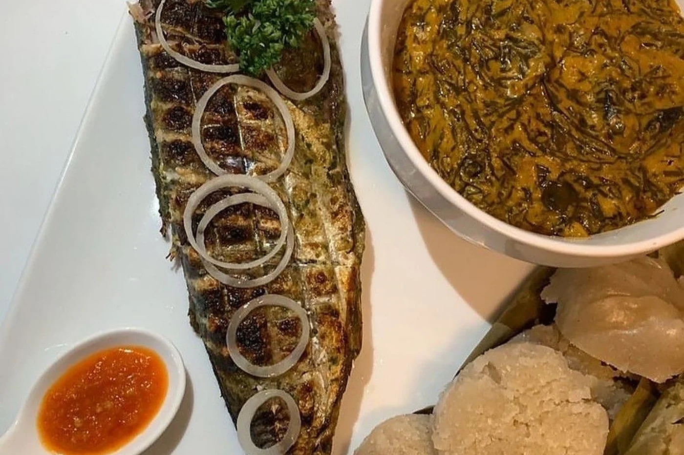 Pescado nganda con kwanga