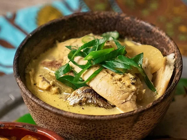 Pescado al coco de Kiribati