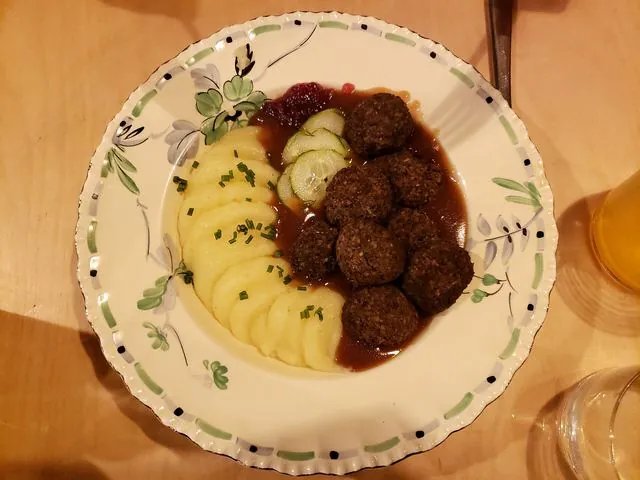 Albóndigas suecas (köttbullar)