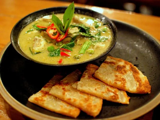 Curry verde de pollo