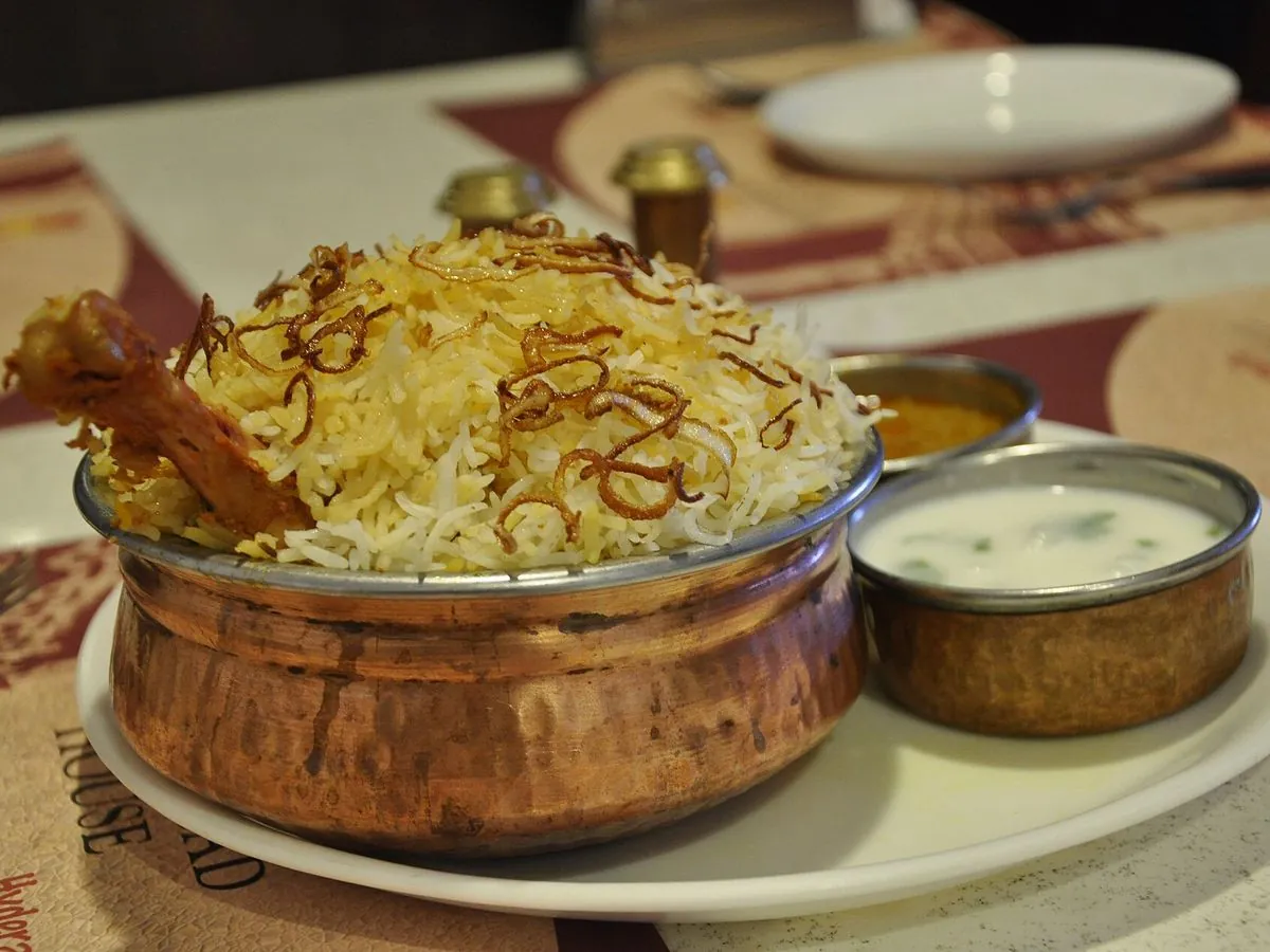 Kacchi biryani