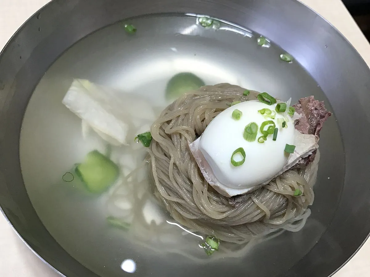 Naengmyeon de Pionyang