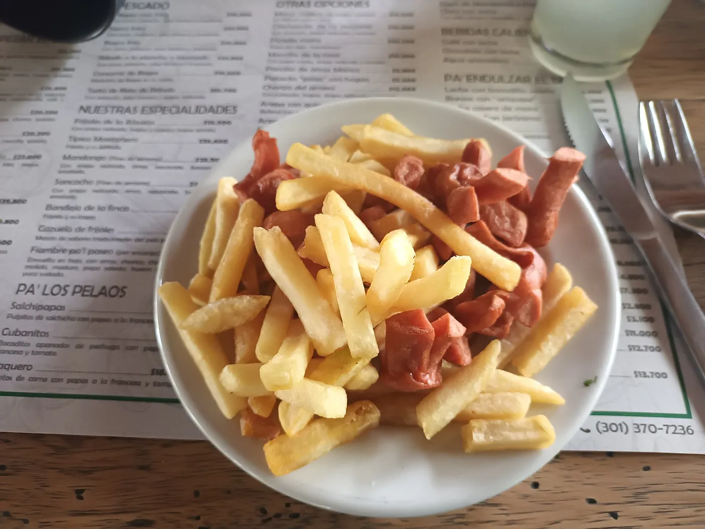 Salchipapa